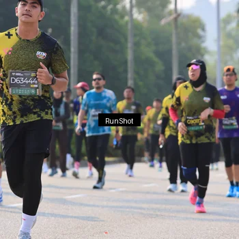Runner Photo 7008016