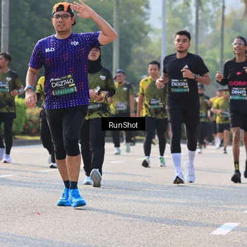 Runner Photo 7008025