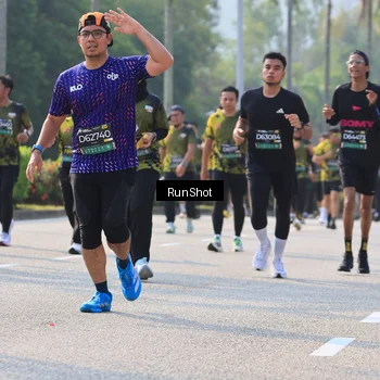 Runner Photo 7008027