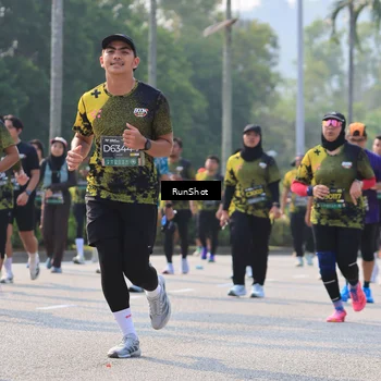 Runner Photo 7008030