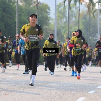 Runner Photo 7008032