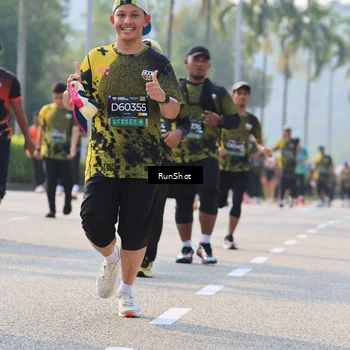 Runner Photo 7008034