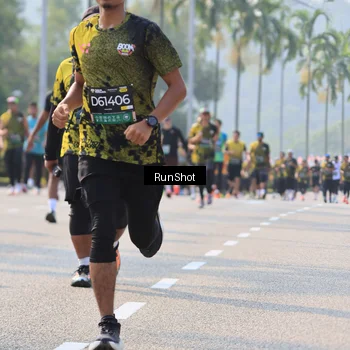 Runner Photo 7008039