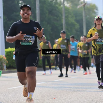 Runner Photo 7008054