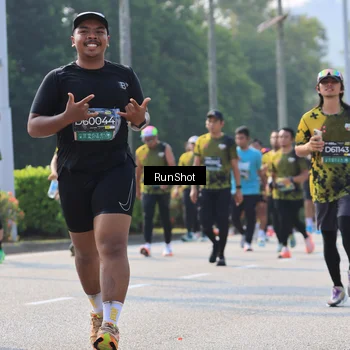Runner Photo 7008055