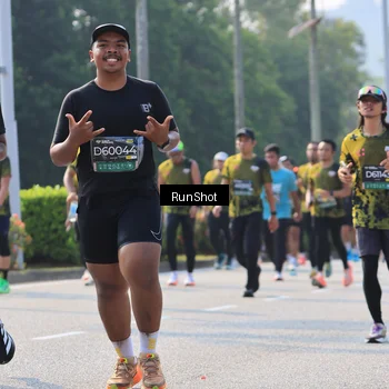 Runner Photo 7008059