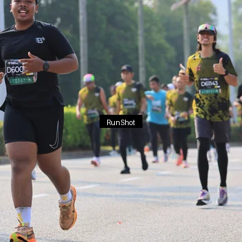 Runner Photo 7008065