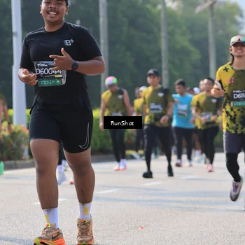 Runner Photo 7008070