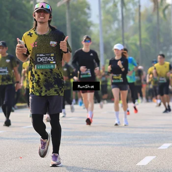 Runner Photo 7008073