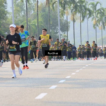 Runner Photo 7008076