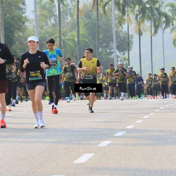Runner Photo 7008084