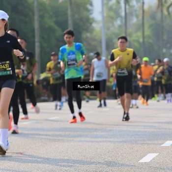 Runner Photo 7008091
