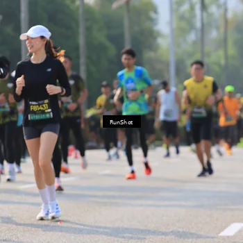 Runner Photo 7008096