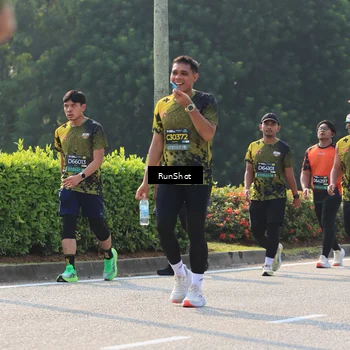 Runner Photo 7008099