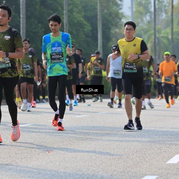 Runner Photo 7008104