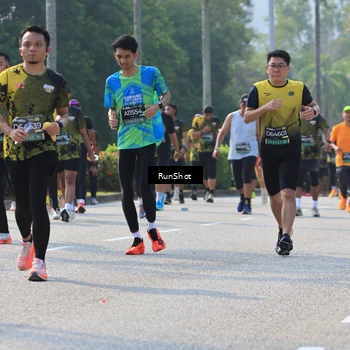 Runner Photo 7008106