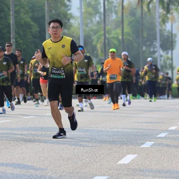 Runner Photo 7008115