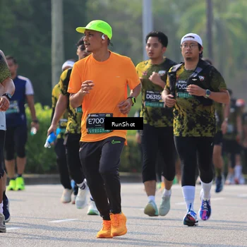 Runner Photo 7008119