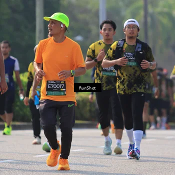 Runner Photo 7008123
