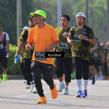 Runner Photo 7008126