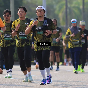Runner Photo 7008134