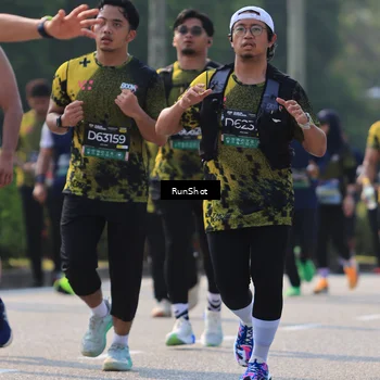 Runner Photo 7008143