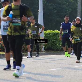 Runner Photo 7008181
