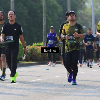 Runner Photo 7008195