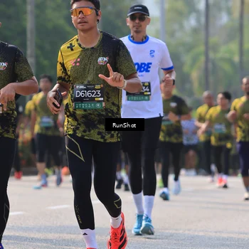 Runner Photo 7008204