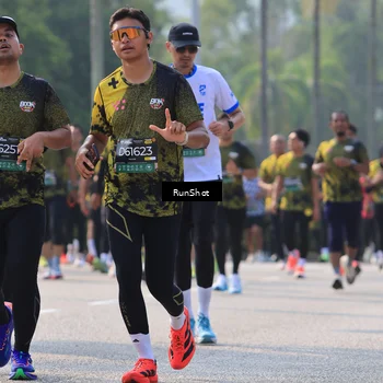 Runner Photo 7008211