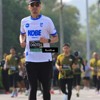 Runner Photo 7008219