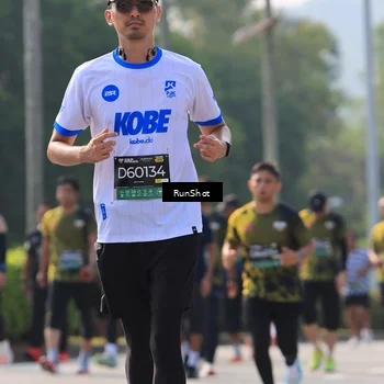 Runner Photo 7008222