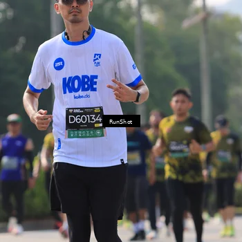 Runner Photo 7008233