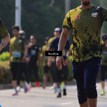 Runner Photo 7008258