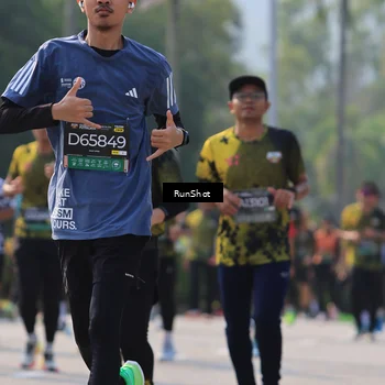 Runner Photo 7008265
