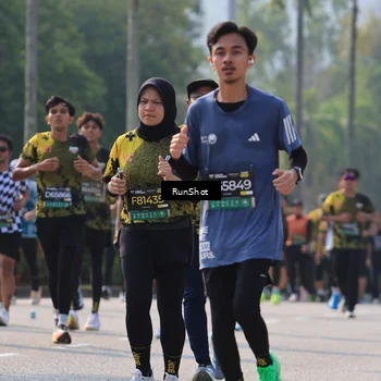 Runner Photo 7008267