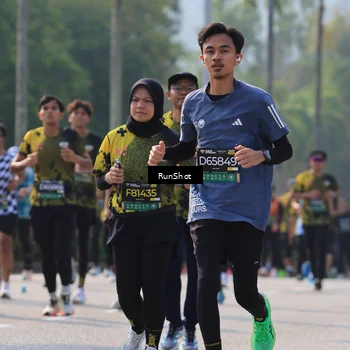 Runner Photo 7008270