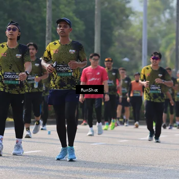 Runner Photo 7008288