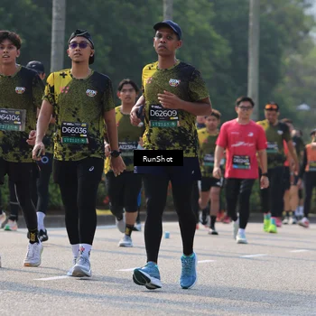 Runner Photo 7008290
