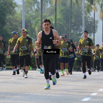 Runner Photo 7008318