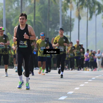 Runner Photo 7008323