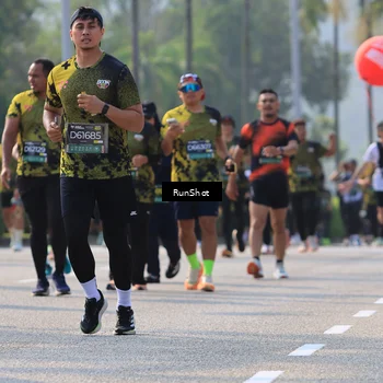 Runner Photo 7008339