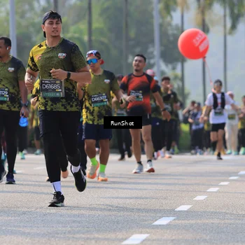 Runner Photo 7008340