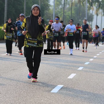Runner Photo 7008344