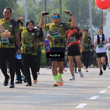 Runner Photo 7008359