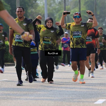 Runner Photo 7008363