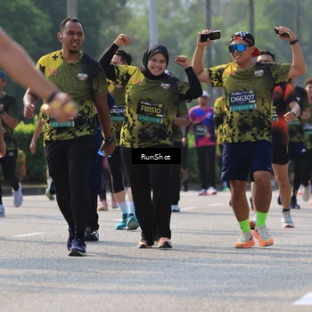 Runner Photo 7008365