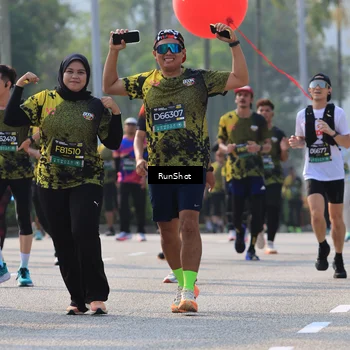 Runner Photo 7008373