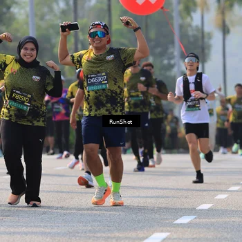 Runner Photo 7008374