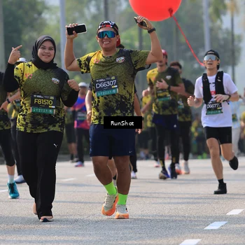 Runner Photo 7008395
